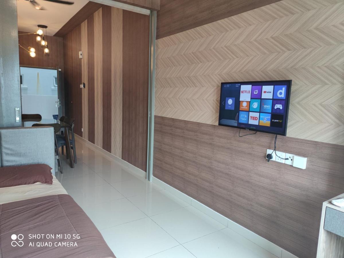 Bangi Gateway Service Apartment Kampong Sungai Ramal Dalam Zewnętrze zdjęcie